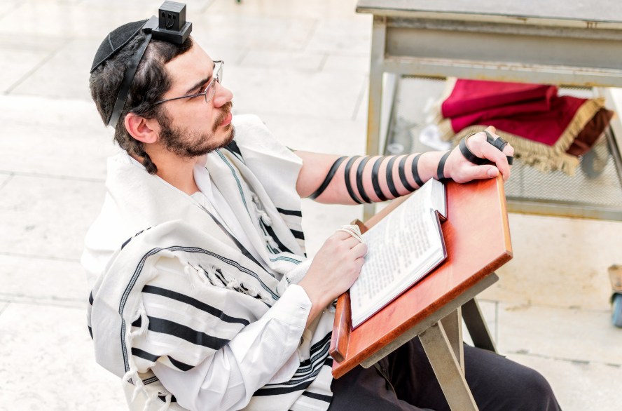 למה מניחים תפילין