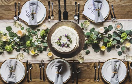 7 טיפים לתכנון אירועים קטנים מדהימים